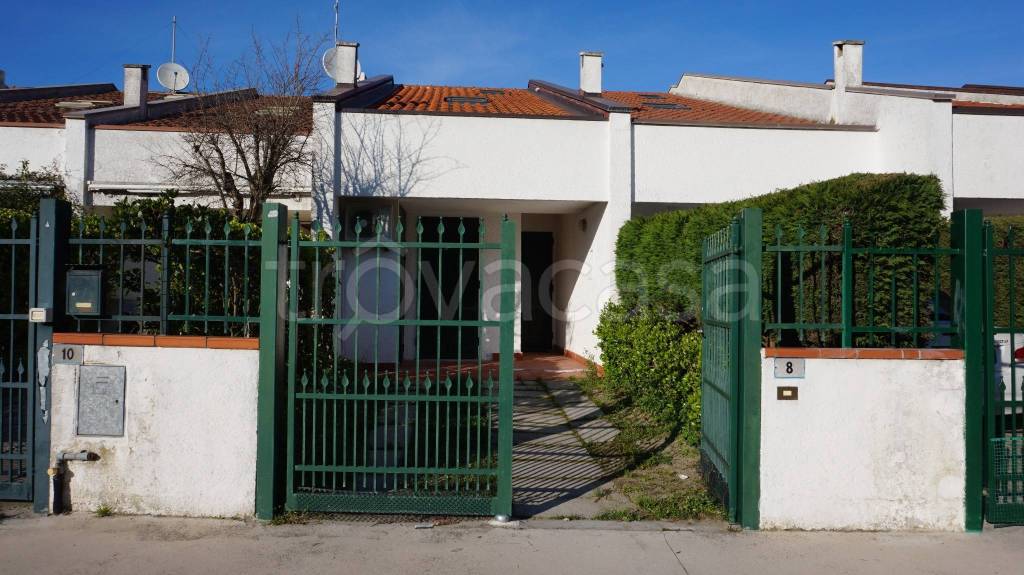casa indipendente in affitto a Comacchio in zona Lido delle Nazioni