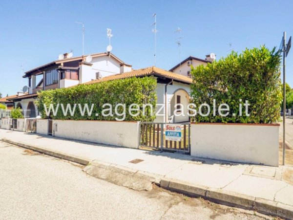 casa indipendente in affitto a Comacchio in zona Lido delle Nazioni