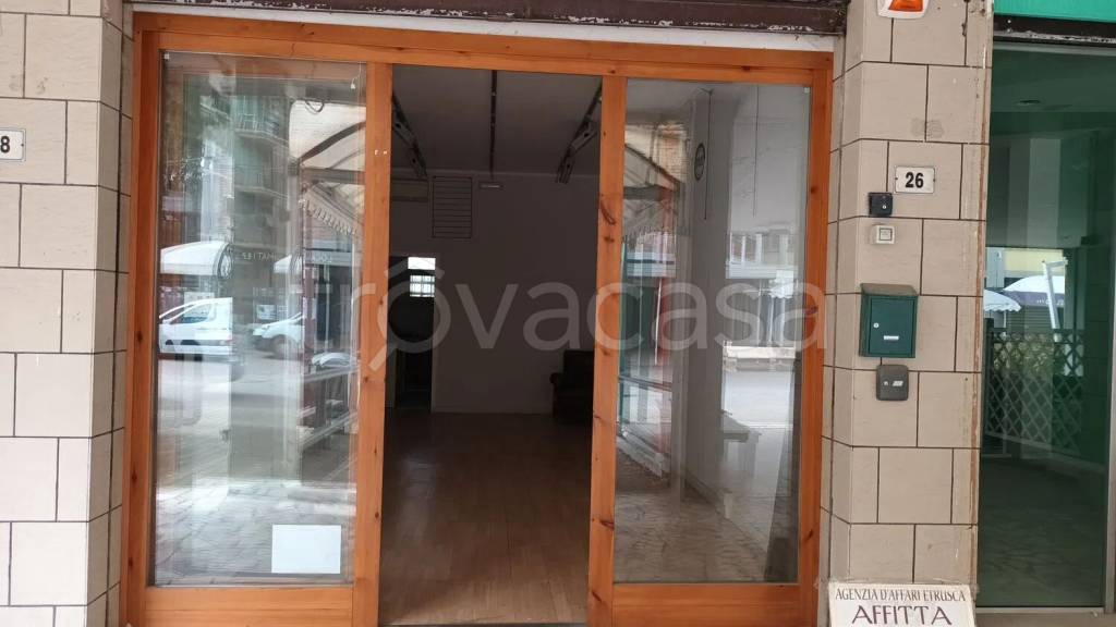 negozio in affitto a Comacchio in zona Lido degli Estensi