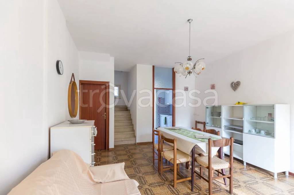 casa indipendente in affitto a Comacchio in zona Lido degli Estensi