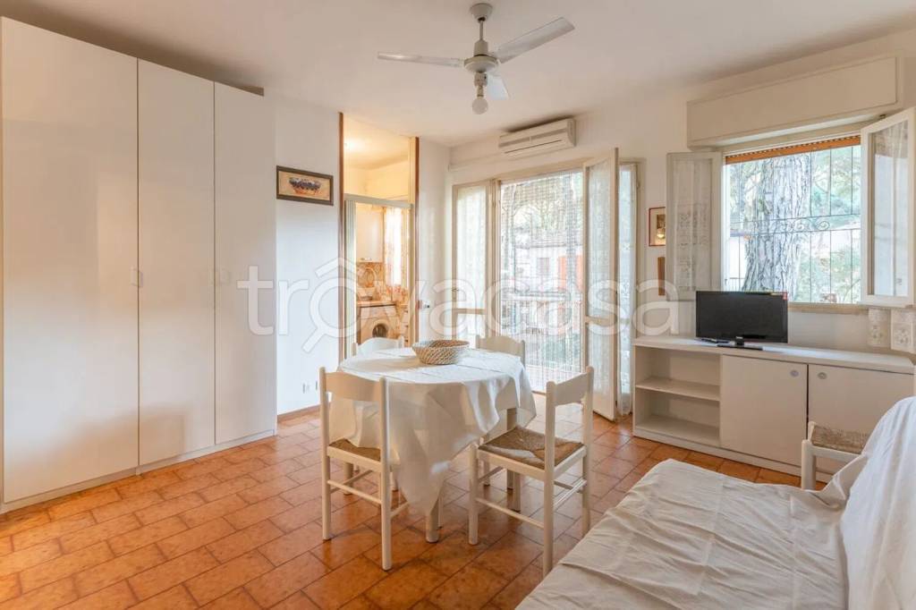 casa indipendente in affitto a Comacchio in zona Lido di Spina