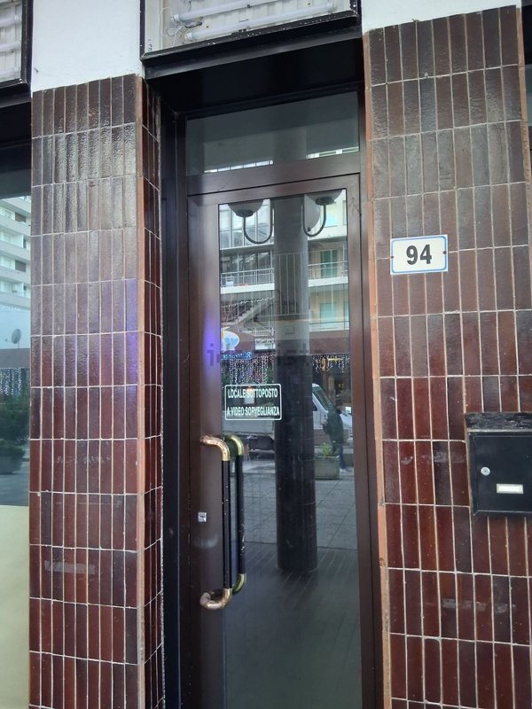 negozio in affitto a Comacchio in zona Lido degli Estensi