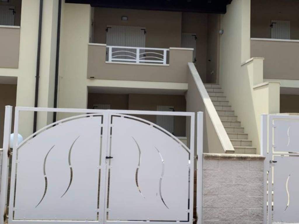 casa indipendente in affitto a Comacchio in zona Lido di Pomposa