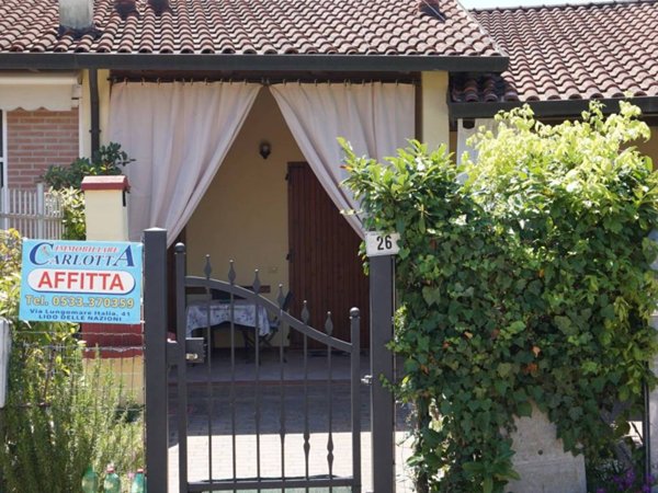 casa indipendente in affitto a Comacchio in zona Lido delle Nazioni