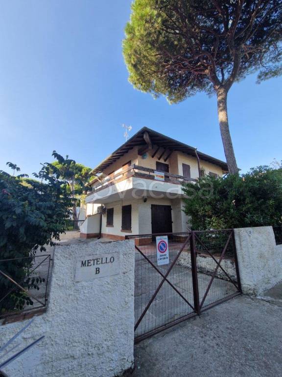 appartamento in affitto a Comacchio in zona Lido degli Estensi