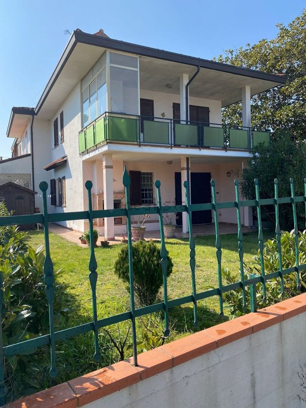 appartamento in affitto a Comacchio in zona Lido degli Scacchi