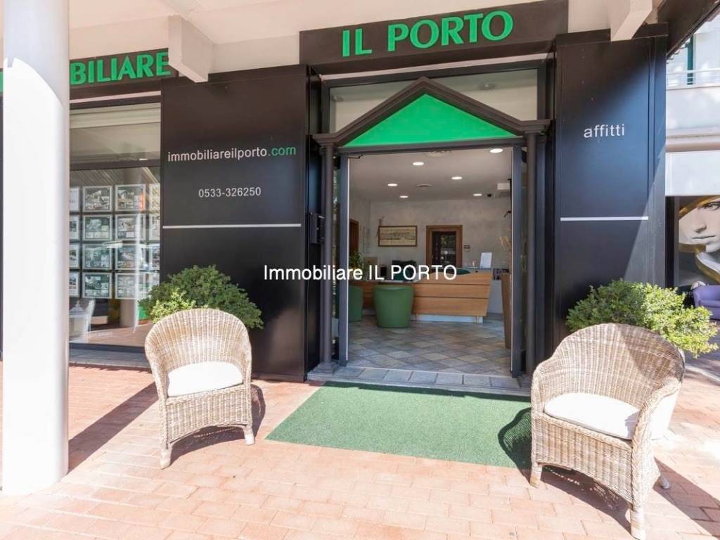 ufficio in affitto a Comacchio in zona Lido degli Estensi