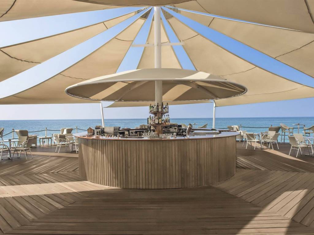 negozio in affitto a Comacchio in zona Lido degli Scacchi