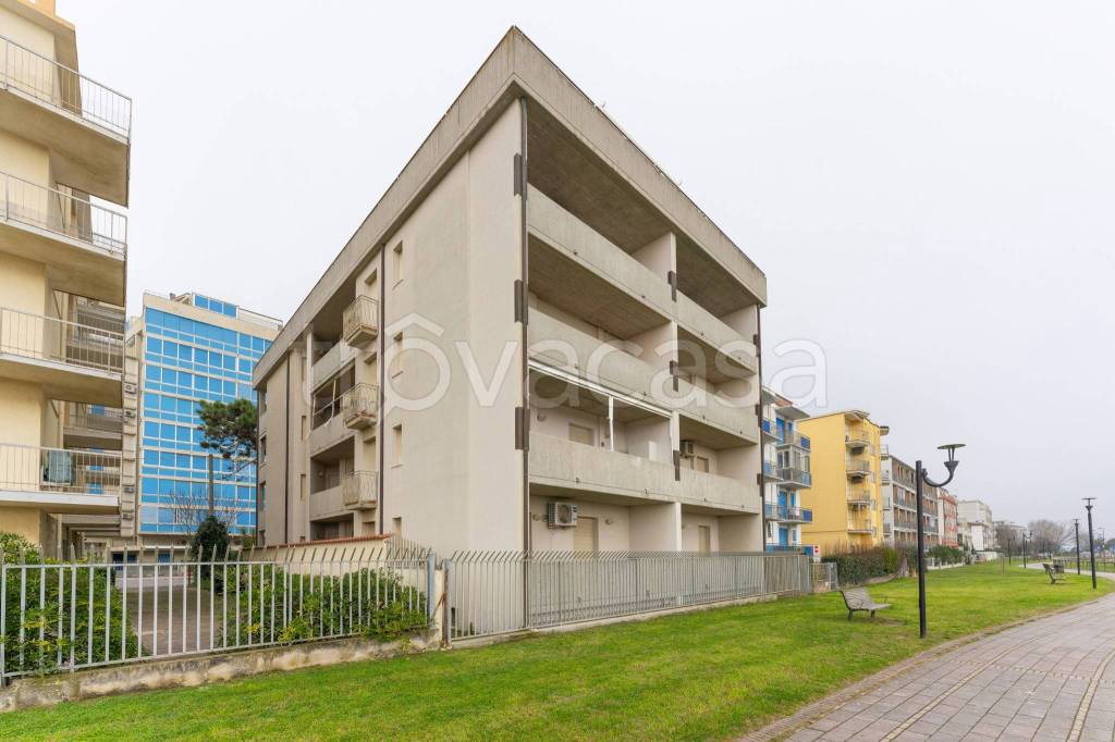 appartamento in affitto a Comacchio in zona Lido degli Estensi