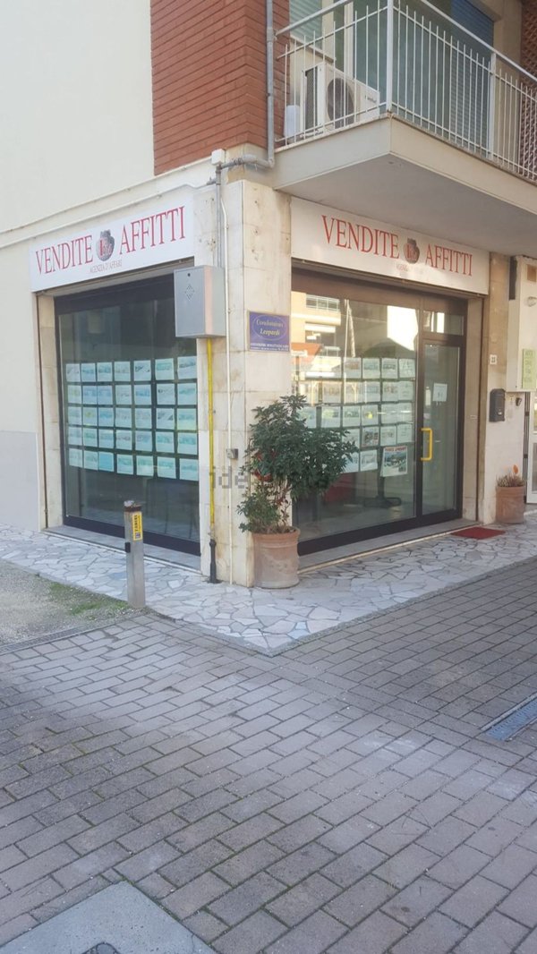 ufficio in affitto a Comacchio in zona Lido degli Estensi