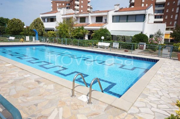 casa indipendente in affitto a Comacchio in zona Lido delle Nazioni
