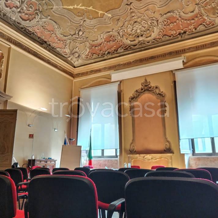 appartamento in affitto a Ferrara in zona Centro Storico