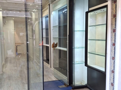 negozio in affitto a Ferrara in zona Centro Storico