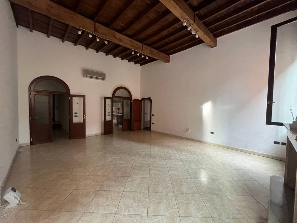appartamento in affitto a Ferrara in zona Centro Storico
