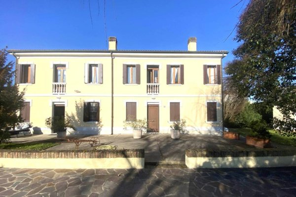 appartamento in affitto a Ferrara in zona Doro