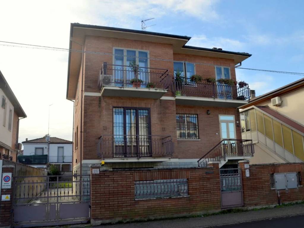 appartamento in affitto a Ferrara