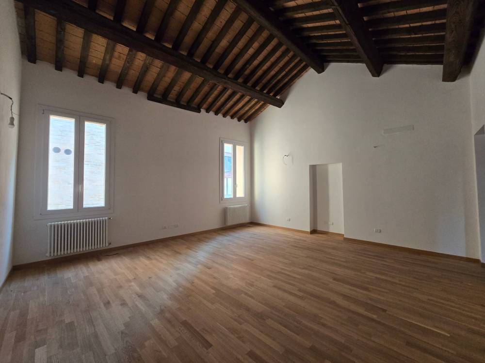 appartamento in affitto a Ferrara in zona Centro Storico