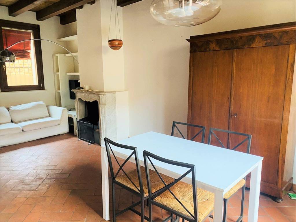 casa indipendente in affitto a Ferrara in zona Centro Storico