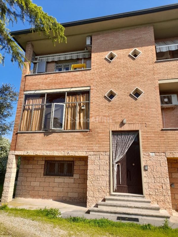 appartamento in affitto a Ferrara in zona Baura