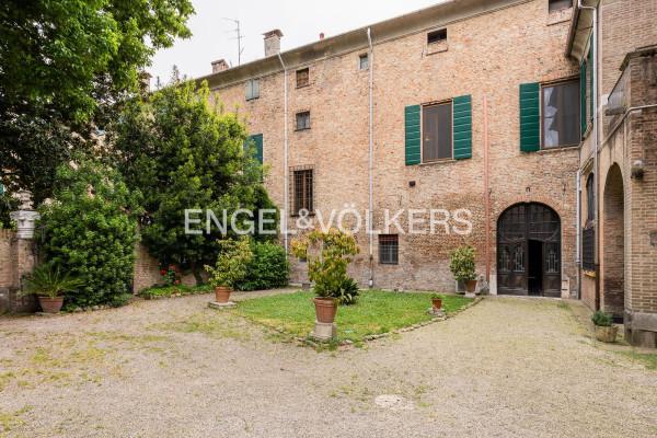 appartamento in affitto a Ferrara in zona Centro Storico
