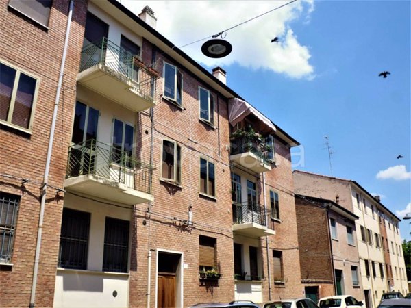 appartamento in affitto a Ferrara in zona Centro Storico