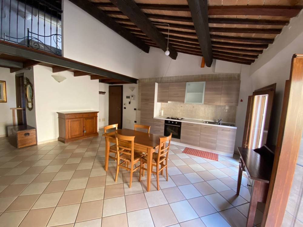 appartamento in affitto a Ferrara in zona Centro Storico