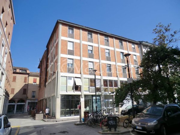 appartamento in affitto a Ferrara in zona Centro Storico