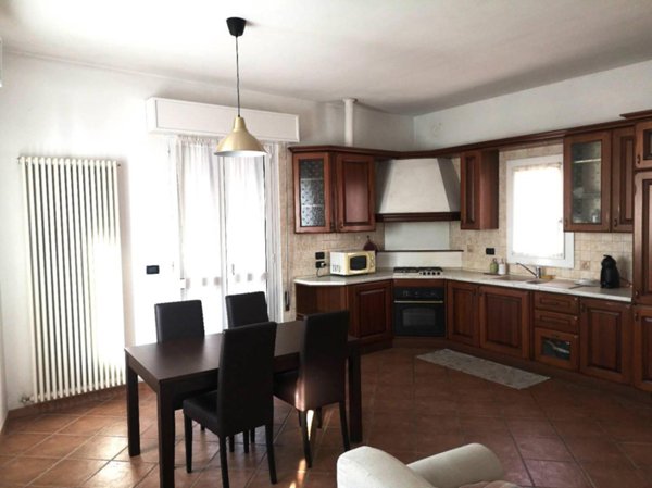 appartamento in affitto a Ferrara in zona Centro Storico