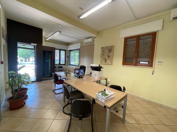 ufficio in affitto a Ferrara in zona Cona