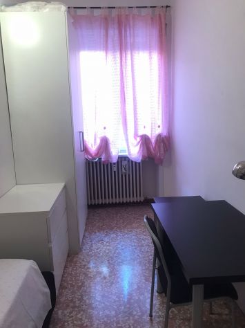 camera singola in affitto a Ferrara in zona Centro Storico