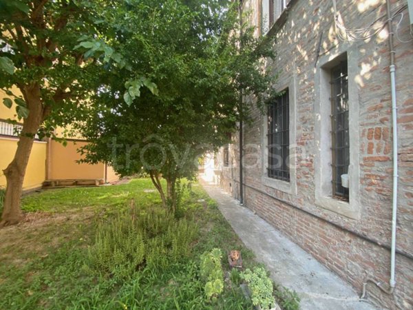 appartamento in affitto a Ferrara