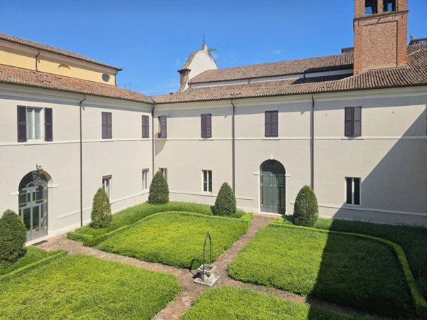 appartamento in affitto a Ferrara in zona Centro Storico