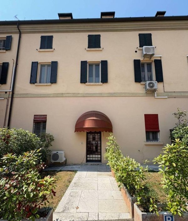 appartamento in affitto a Ferrara in zona Centro Storico