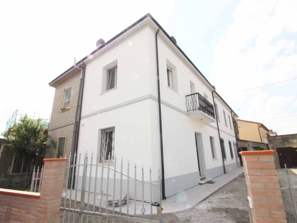 casa indipendente in affitto a Ferrara in zona Porotto / Cassana