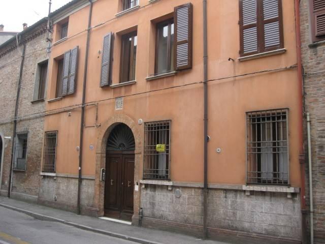 appartamento in affitto a Ferrara in zona Centro Storico