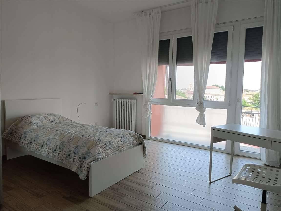 appartamento in affitto a Ferrara in zona Centro Storico