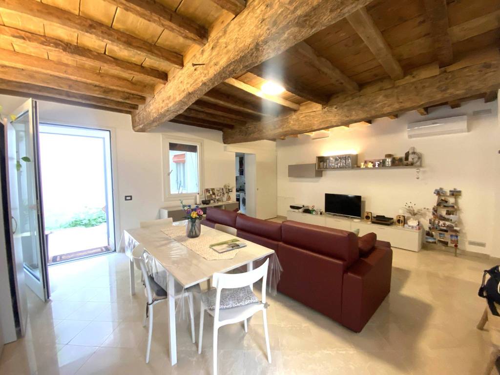 appartamento in affitto a Ferrara