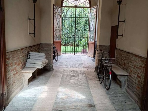appartamento in affitto a Ferrara in zona Centro Storico