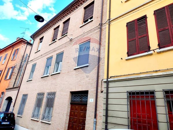 appartamento in affitto a Ferrara in zona Centro Storico