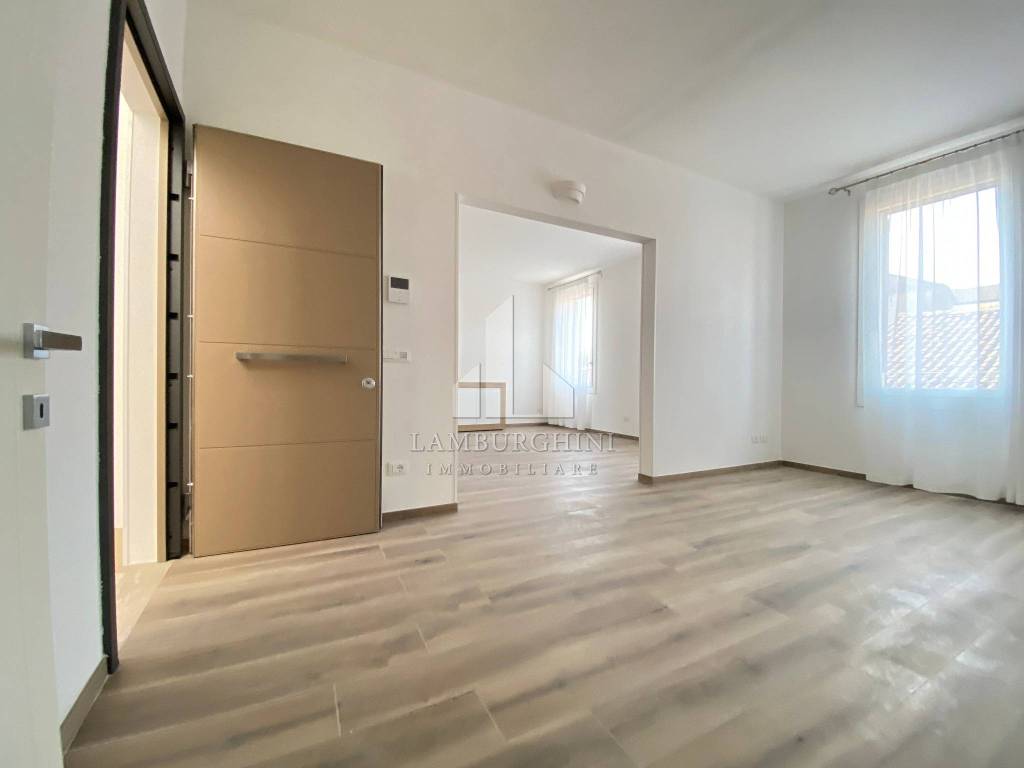 appartamento in affitto a Ferrara in zona Centro Storico