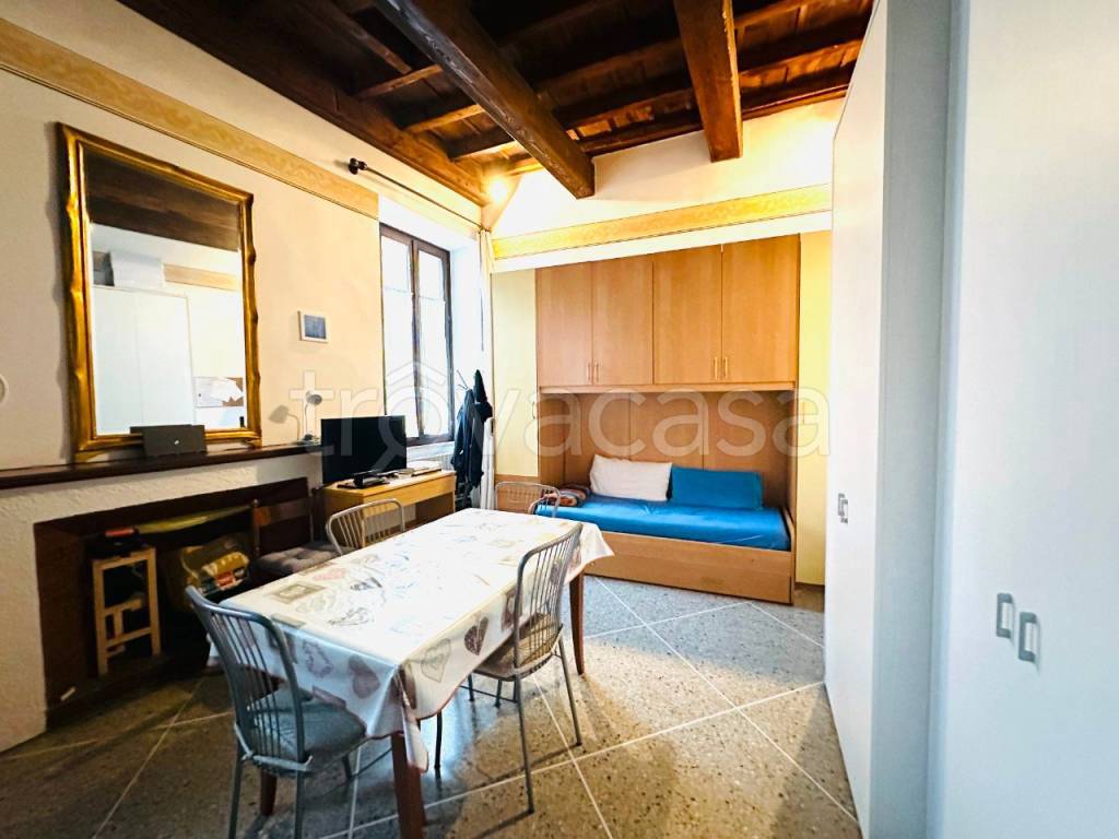 appartamento in affitto a Ferrara in zona Centro Storico