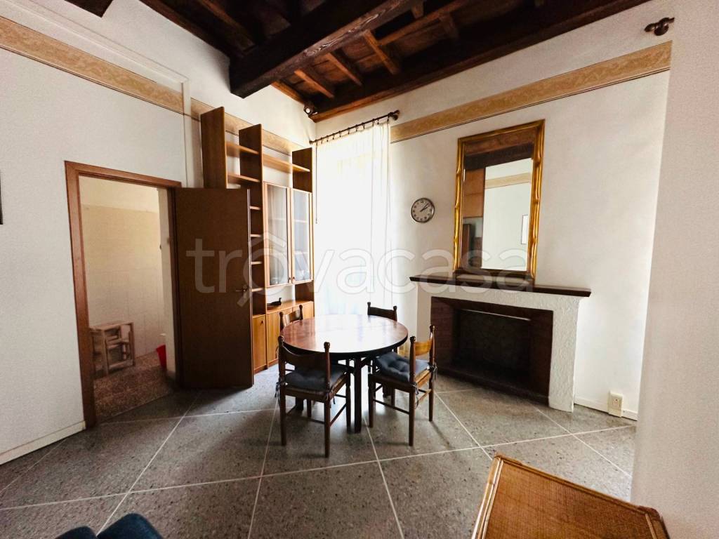 appartamento in affitto a Ferrara in zona Centro Storico