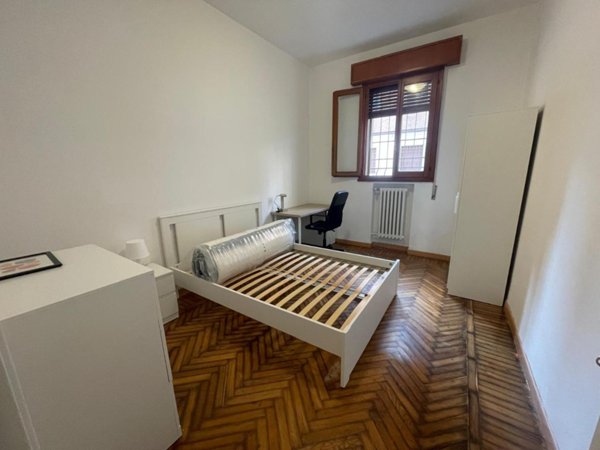 negozio in affitto a Ferrara in zona Arianuova