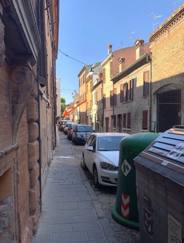 camera singola in affitto a Ferrara in zona Centro Storico
