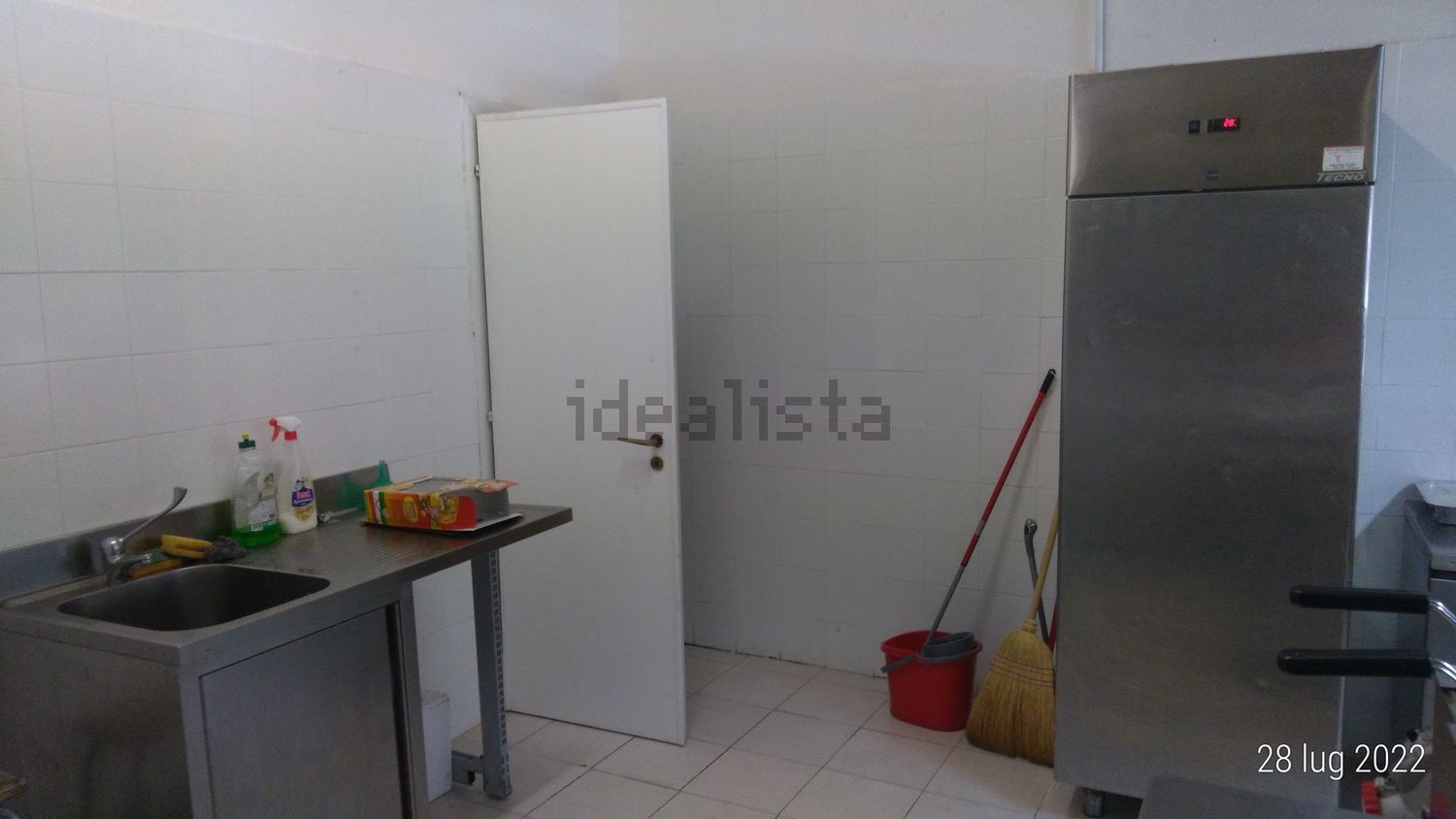 negozio in affitto a Ferrara in zona Centro Storico