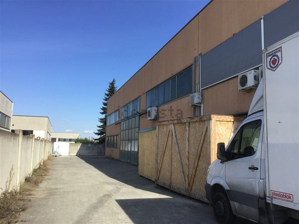 locale di sgombero in affitto a Ferrara