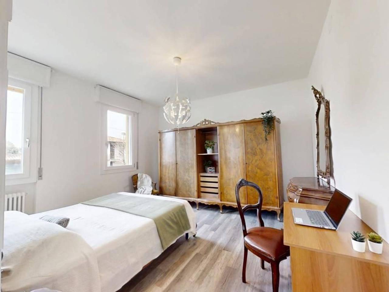 negozio in affitto a Ferrara in zona Centro Storico