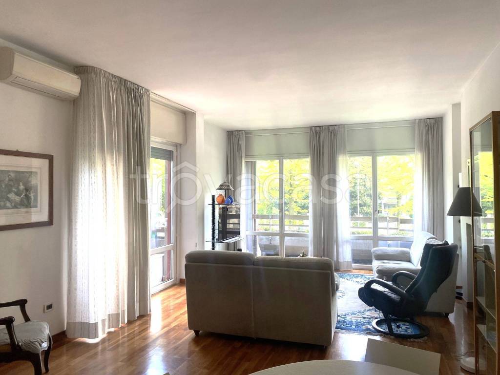 appartamento in affitto a Ferrara in zona Centro Storico