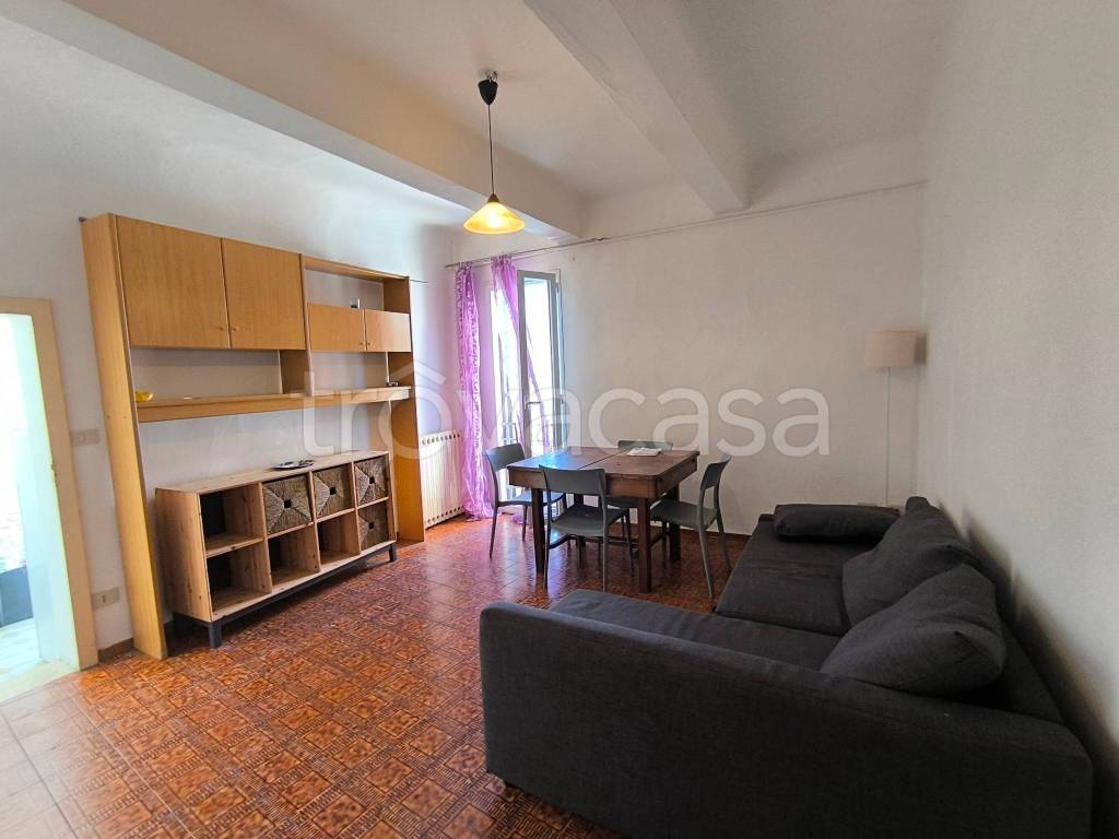 appartamento in affitto a Ferrara in zona Centro Storico