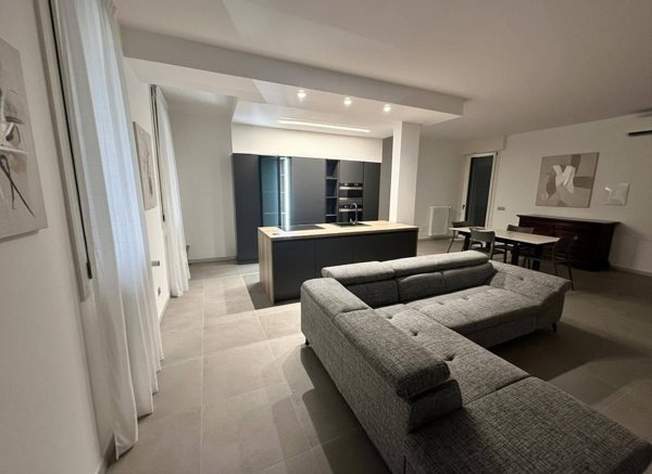 appartamento in affitto a Ferrara in zona Centro Storico